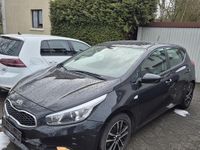 Gebraucht Kia ProCeed 135 PS (99 kW) 2013 Schwarz Kleinwagen