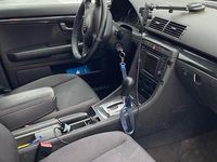 Gebraucht Audi A4 131 PS (96 kW) 2003 Blau Kombi