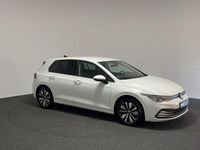 Gebraucht VW Golf VIII Move 150 PS (110 kW) 2023 Weiß Limousine