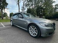 Gebraucht BMW 325 197 PS (144 kW) 2009 Grau Kombi