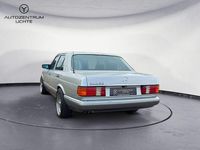 Gebraucht Mercedes 300 SE 179 PS (131 kW) 1987 Silber Limousine