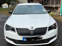 Gebraucht Skoda Superb SportLine 220 PS (161 kW) 2018 Weiß Kombi