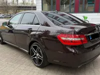 Gebraucht Mercedes E350 Elegance 231 PS (169 kW) 2010 Braun Limousine