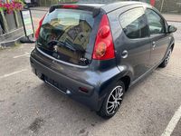 Gebraucht Peugeot 107 Filou 68 PS (50 kW) 2011 Grau Kleinwagen