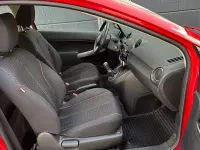 Gebraucht Mazda 2 Active 75 PS (55 kW) 2011 Rot Kleinwagen