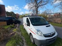 Second-hand Opel Vivaro 116 CP (85 kW) 2013 Alb Monovolum