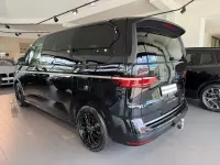 Gebraucht VW Multivan Style 150 PS (110 kW) 2025 Deep black perleffekt Van / Kleinbus