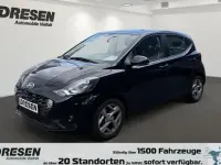 Gebraucht Hyundai i10 Trend 67 PS (49 kW) 2023 Schwarz Kleinwagen