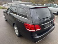 Gebraucht Mercedes E200 Elegance 136 PS (100 kW) 2015 Schwarz Kombi