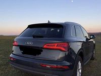 Gebraucht Audi Q5 Basis 190 PS (139 kW) 2018 Grau SUV