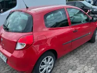 Używany Renault Clio III 75 KM (55 kW) 2012 Coupe