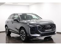 Gebraucht Audi Q3 Sport 150 PS (110 kW) 2025 Grau SUV