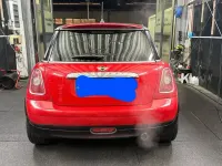 Usado Mini Cooper 75 CV (55 kW) 2010 Rojo Utilitario