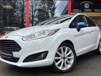 Gebraucht Ford Fiesta Titanium 125 PS (91 kW) 2016 Weiß Kleinwagen