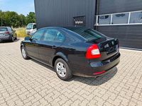 Gebraucht Skoda Octavia 105 PS (77 kW) 2011 Schwarz Limousine