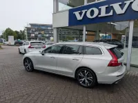 Gebraucht Volvo V60 Inscription 392 PS (288 kW) 2020 Birch light Kombi