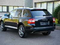 Second-hand Porsche Cayenne 340 CP (250 kW) 2005 Negru SUV