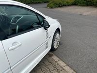 Gebraucht Peugeot 207 73 PS (53 kW) 2011 Weiß Kleinwagen