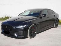 Gebraucht Jaguar XE R-Dynamic 204 PS (150 kW) 2023 Schwarz Limousine