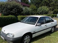 Second-hand Opel Omega 116 CP (85 kW) 1987 Alb Berlinǎ