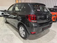 Gebraucht Dacia Sandero Lauréate 90 PS (66 kW) 2017 Schwarz Limousine