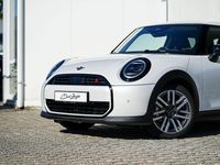 Neu Mini Cooper S Classic 204 PS (150 kW) 2025 Nanuq white Kleinwagen