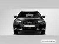Second-hand Audi A3 Advanced 204 CP (150 kW) 2025 Negru Berlinǎ