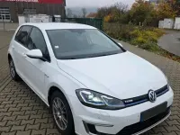 Gebraucht VW e-Golf 100 kW (136 PS) 2018 Weiß Kleinwagen