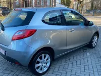 Gebraucht Mazda 2 Active 75 PS (55 kW) 2011 Silber Kleinwagen