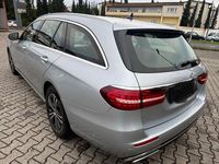Gebraucht Mercedes E220 194 PS (142 kW) 2021 Silber Kombi