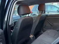 Gebraucht VW Golf V 77 PS (56 kW) 2005 Schwarz Kleinwagen