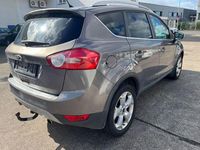 Gebraucht Ford Kuga Trend 163 PS (119 kW) 2011 Braun SUV