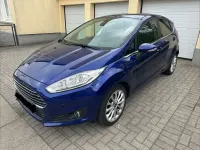Używany Ford Fiesta Titanium 101 KM (74 kW) 2015 Niebieski Hatchback