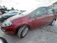 Gebraucht Fiat Punto 77 PS (56 kW) 2010 Rot Kleinwagen