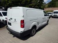 Gebraucht Peugeot Expert Premium 122 PS (89 kW) 2019 Weiß Van