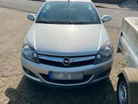 Gebraucht Opel Astra Cabriolet 140 PS (102 kW) 2007 Silber Cabrio