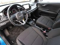 Używany Kia Rio Vision 101 KM (74 kW) 2023 Niebieski Hatchback
