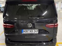 Second-hand VW Multivan California 150 CP (110 kW) 2023 Negru Van
