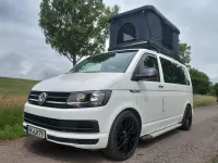 Gebraucht VW Multivan 150 PS (110 kW) 2018 Weiß Van / Kleinbus