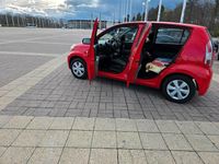 Gebraucht Daihatsu Sirion 69 PS (50 kW) 2008 Rot Kleinwagen