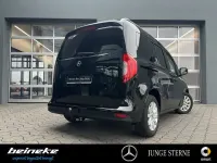 Gebraucht Mercedes T180 Progressive 131 PS (96 kW) 2025 Loparitschwarz Van / Kleinbus