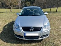Gebraucht VW Polo Comfortline 75 PS (55 kW) 2006 Silber Kleinwagen