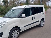 Gebraucht Opel Combo Edition 95 PS (69 kW) 2016 Weiß Van / Kleinbus