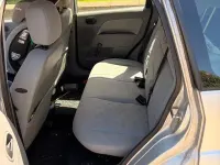 Gebraucht Ford Fiesta 60 PS (44 kW) 2002 Silber Kleinwagen