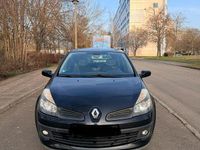 Gebraucht Renault Clio II 111 PS (81 kW) 2006 Schwarz Kleinwagen