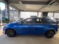 Gebraucht Kia Ceed Vision 140 PS (102 kW) 2019 Blau Kleinwagen