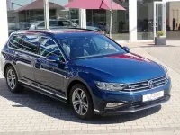 Gebraucht VW Passat R-line 150 PS (110 kW) 2022 Blau Kombi