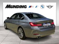 Gebraucht BMW 330 286 PS (210 kW) 2022 Grau Limousine