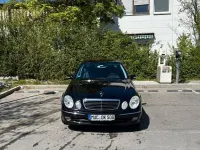 Gebraucht Mercedes E500 Avantgarde 306 PS (225 kW) 2003 Schwarz Limousine