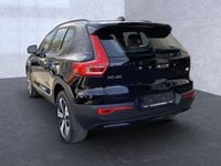 Gebraucht Volvo XC40 Core 185 kW (252 PS) 2023 Black solid (stone) / solid (schwarz) SUV